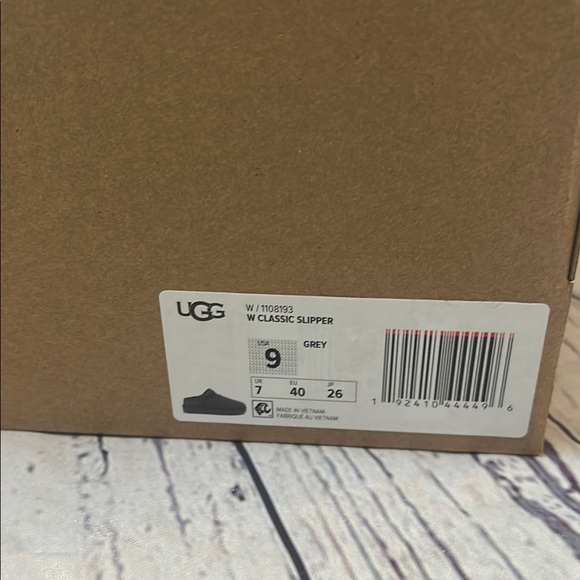 UGG Women's Gray Slippers - Picture 3 of 5